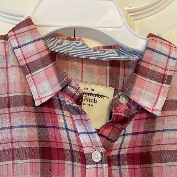 Abercrombie and Fitch Shirt - Picture 4 of 6